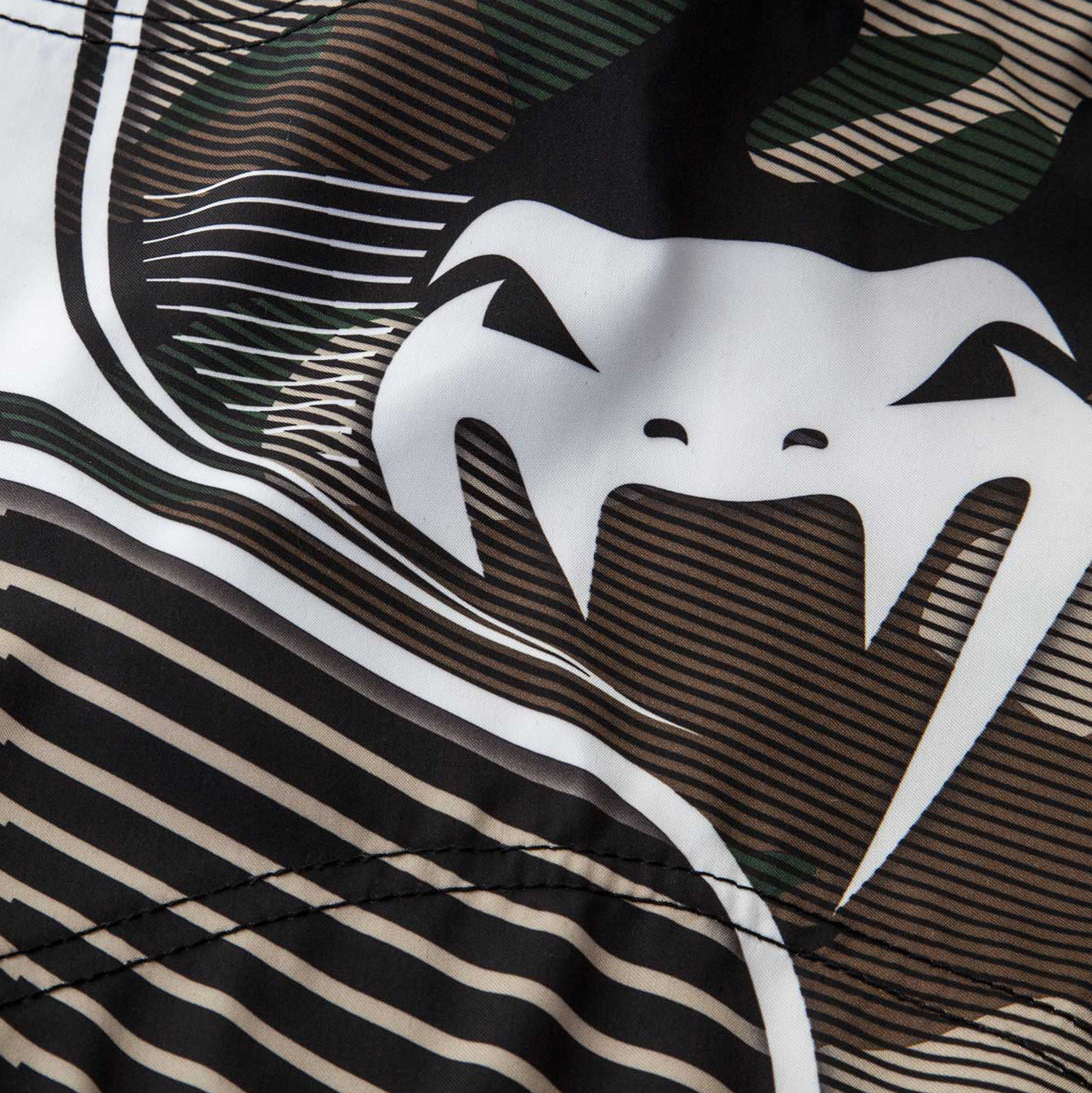 Venum Camo Hero Fightshorts - Green/Brown