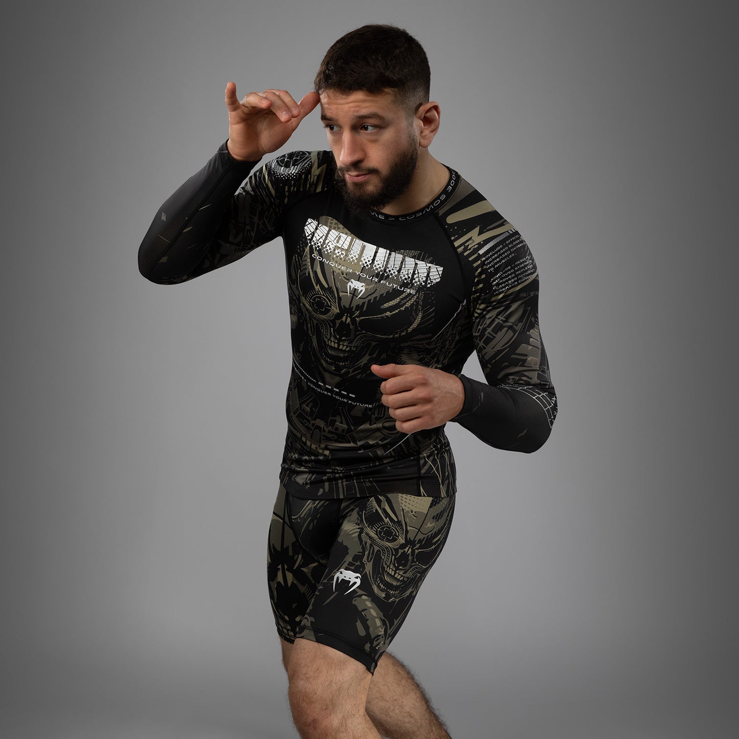 Venum Invader Long Sleeve Rashguard - Black/Sand