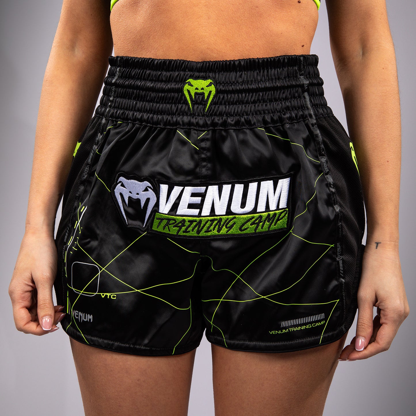 Venum Training Camp 4.0 Muay Thai Short - Black/Neon Green