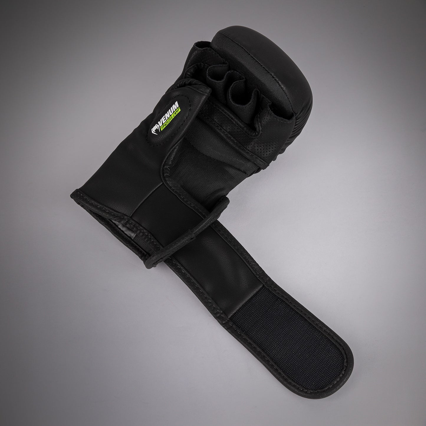Venum Training Camp 4.0 Sparring Gloves - Black/Neo Green