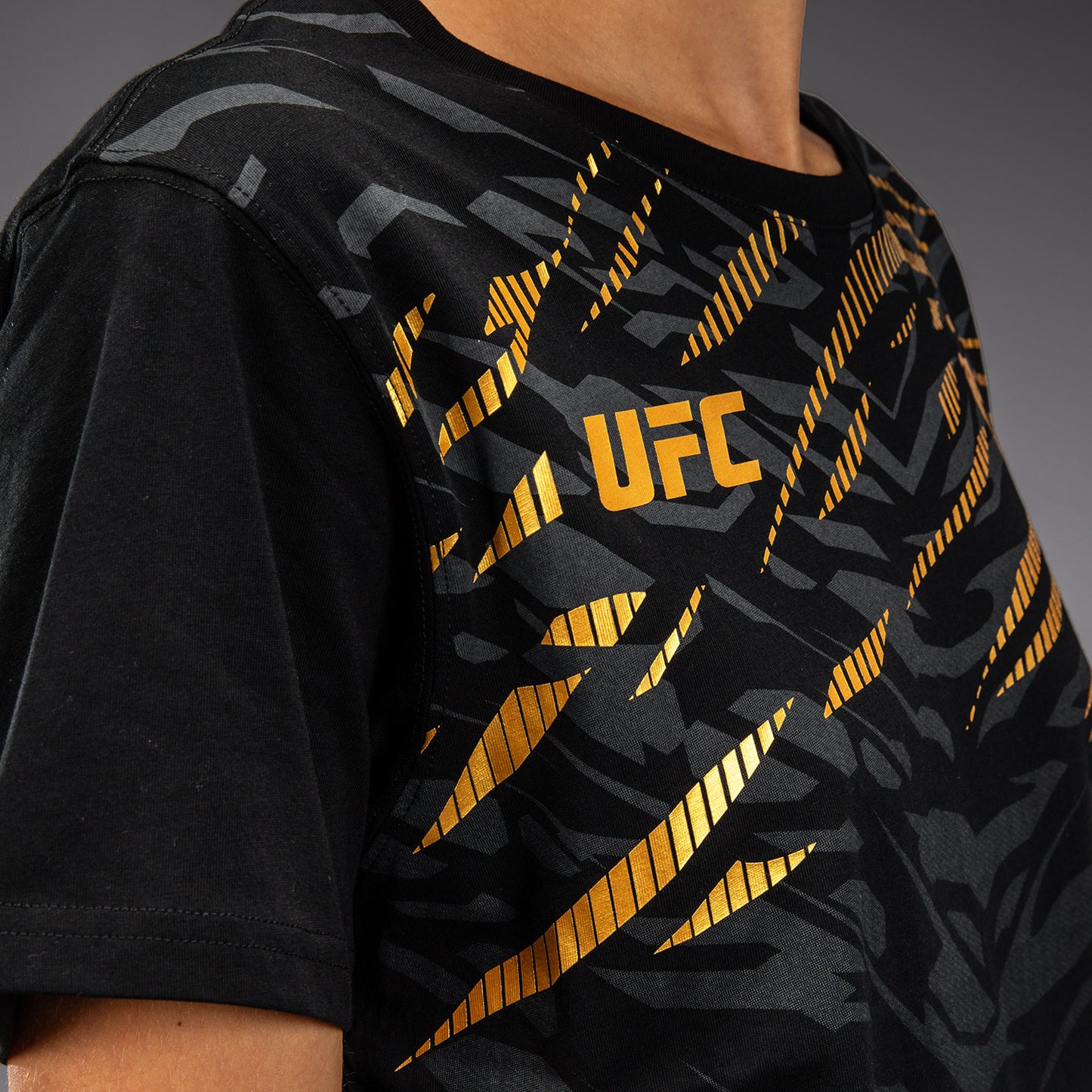 UFC Fusion by Venum Replica Women’s Short Sleeve T-Shirt - Champion