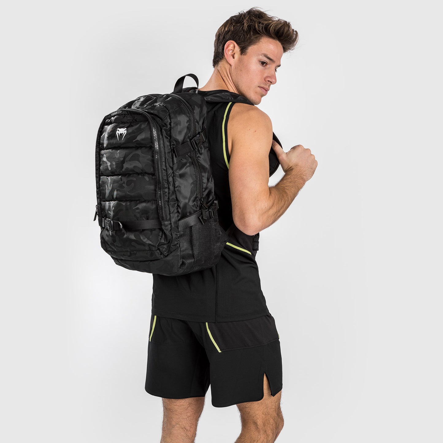 Venum Challenger Pro BackPack (20-25L) - Black/Dark Camo