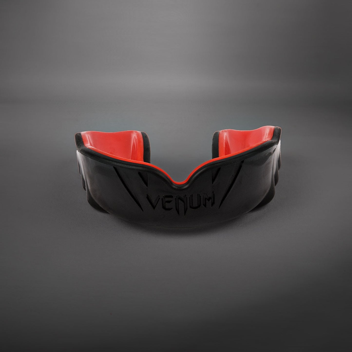 Venum Challenger Mouthguard - Red Devil