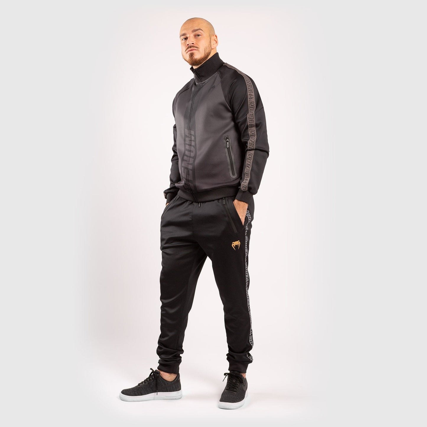 Venum Club 212 Joggers – Black/Gold