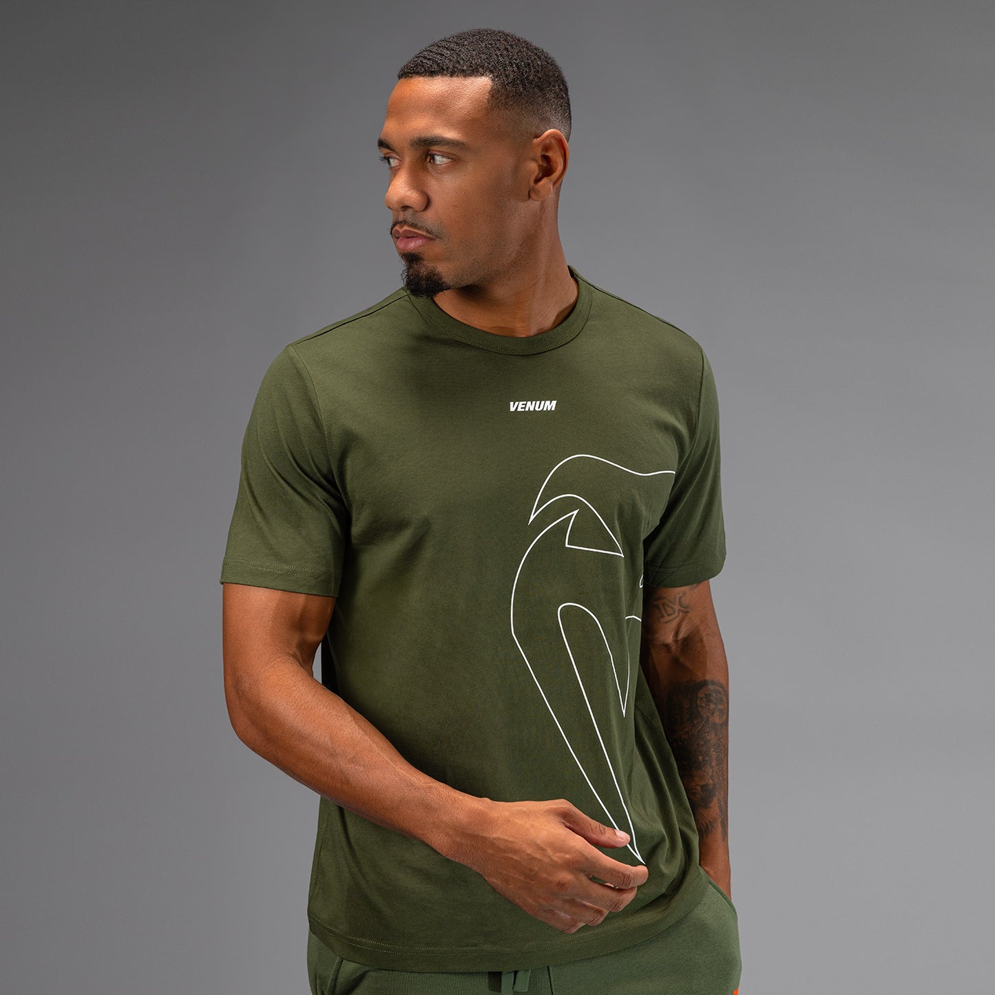 Venum Giant Connect T-Shirt - Army Green