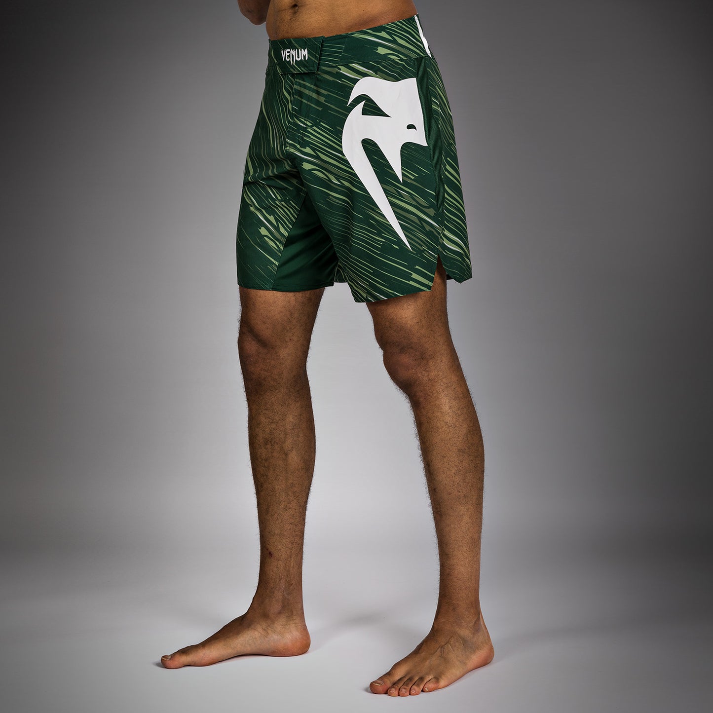 Venum Rapid Light Fight Shorts - Forest Green