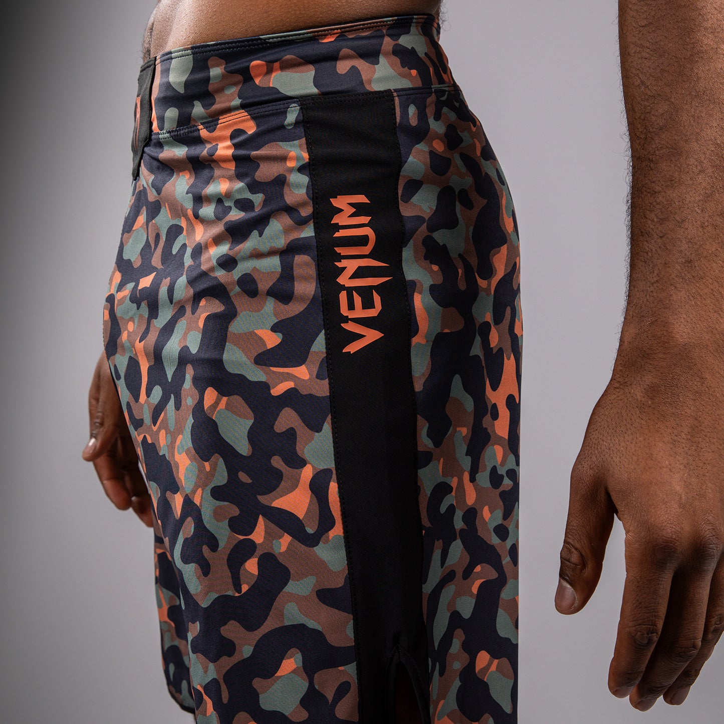 Venum Jungle Ops FightShorts - Canyon Camo