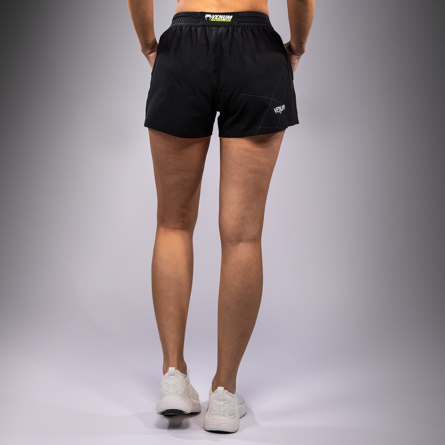 Venum Training Camp 4.0 Training Short - Black/Neon Green