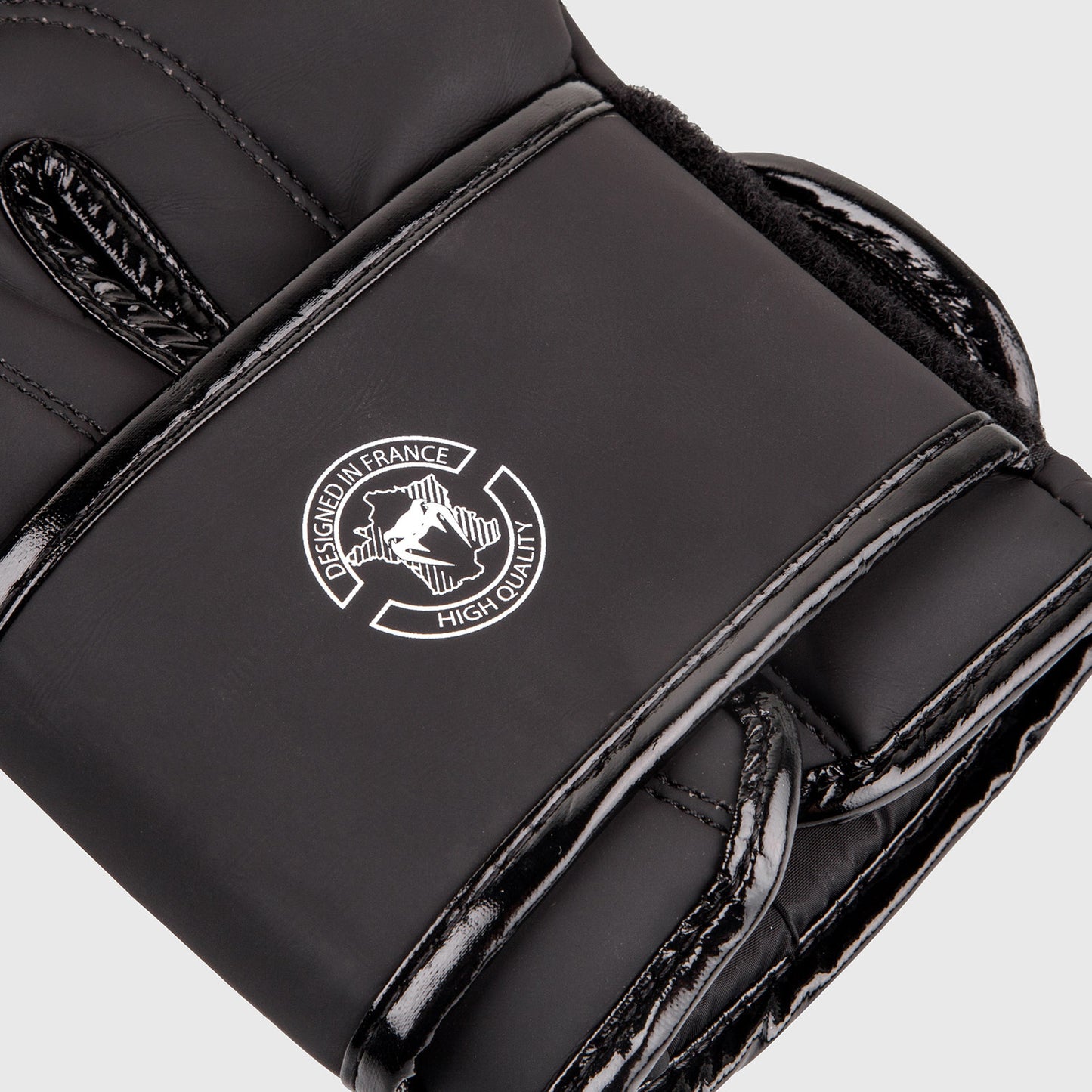 Venum Boxing Gloves Contender 2.0 - Black/Grey-White