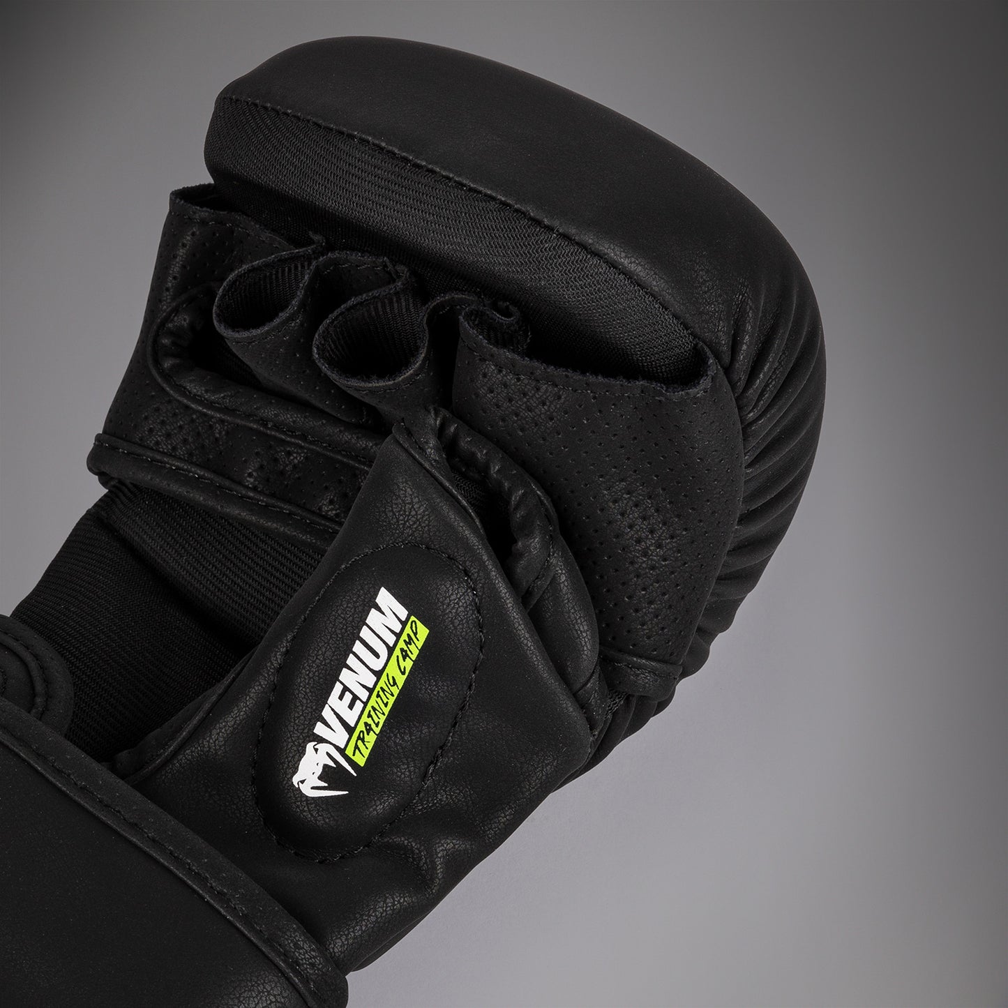 Venum Training Camp 4.0 Sparring Gloves - Black/Neo Green