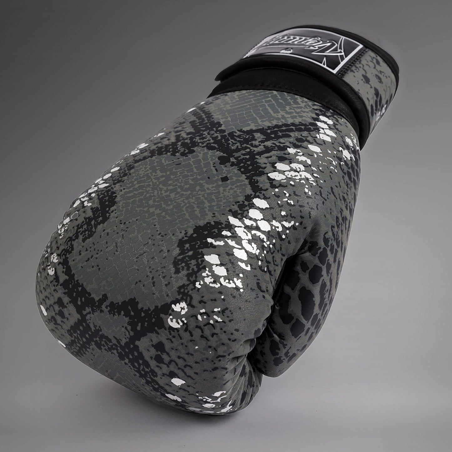 Venum Amazonia Boxing Gloves - Dark grey