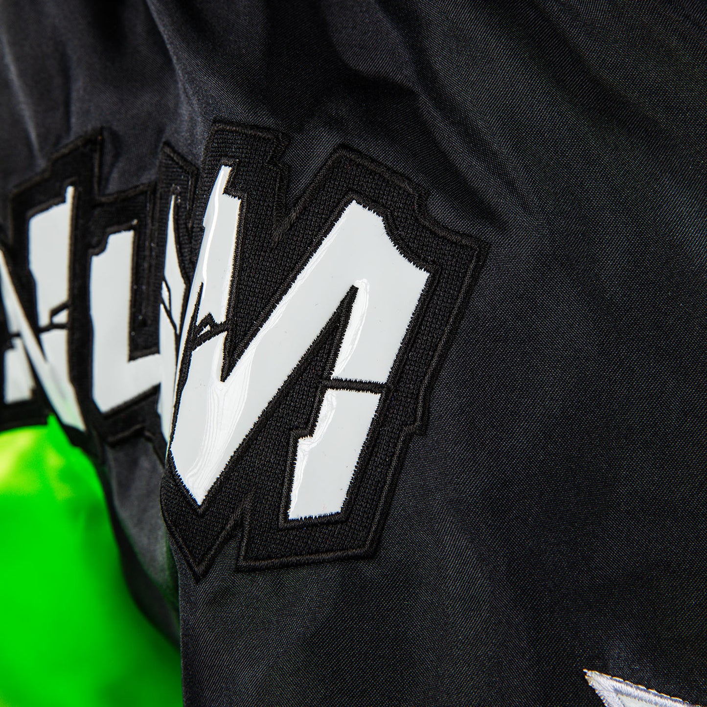 Venum Inferno 2.0 Muay Thai Shorts - Green/Black