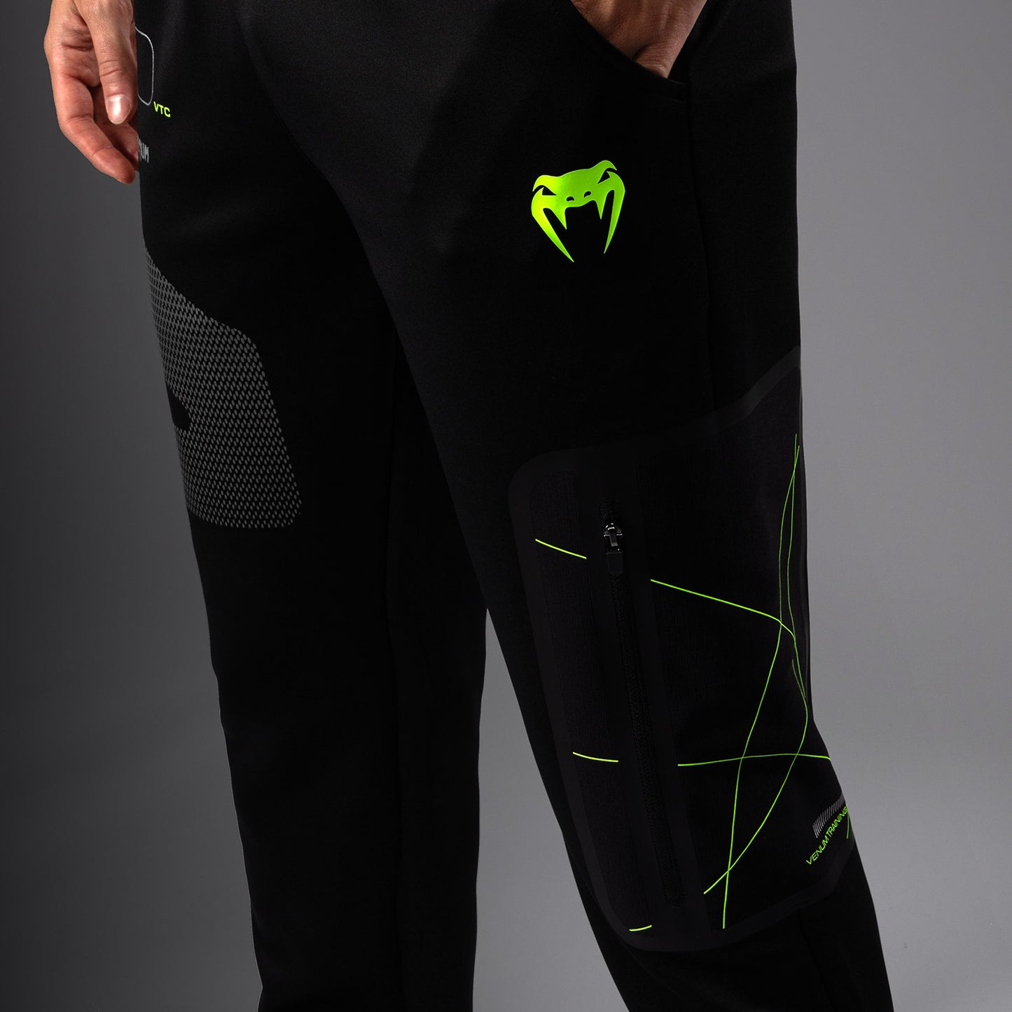 Venum Training Camp 4.0 Jogger - Black/Neon Green