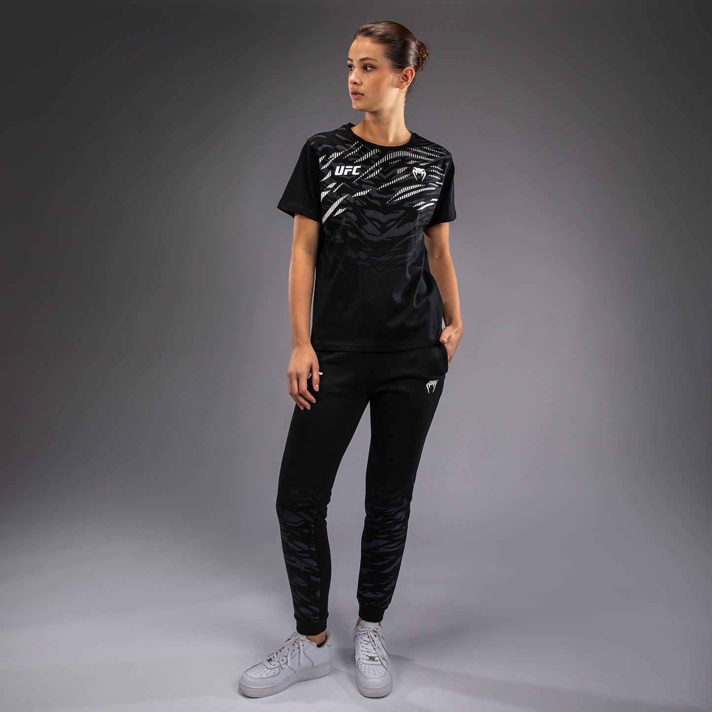 UFC Fusion by Venum Replica Women’s Short Sleeve T-Shirt - Black