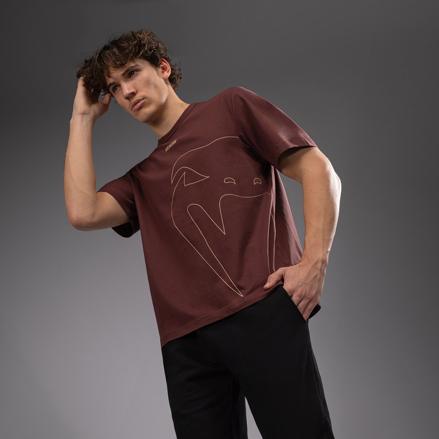 Venum Giant Connect T-Shirt - Chocolate Brown