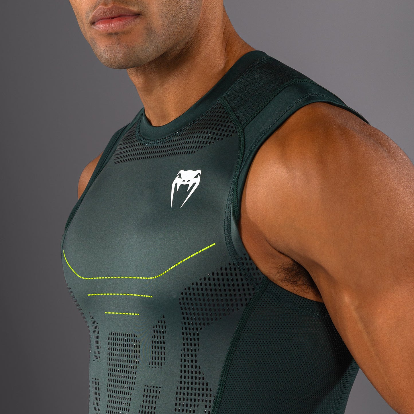 Venum Technical 3.0 Sleeveless Rashguard - Forest Green