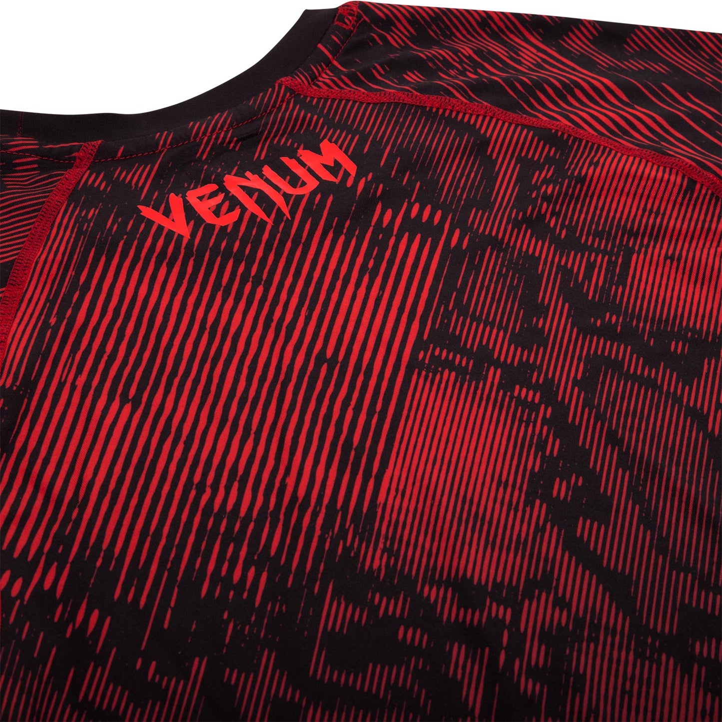 Venum Fusion Compression T-shirt - Long Sleeves - Black/Red