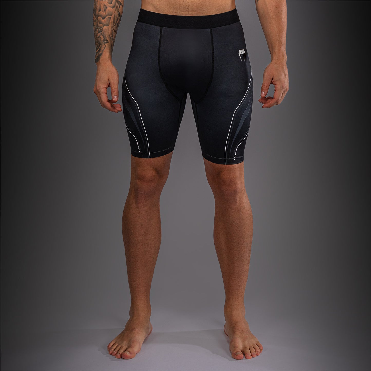 Venum Streamline Vale Tudo Shorts - Black/White