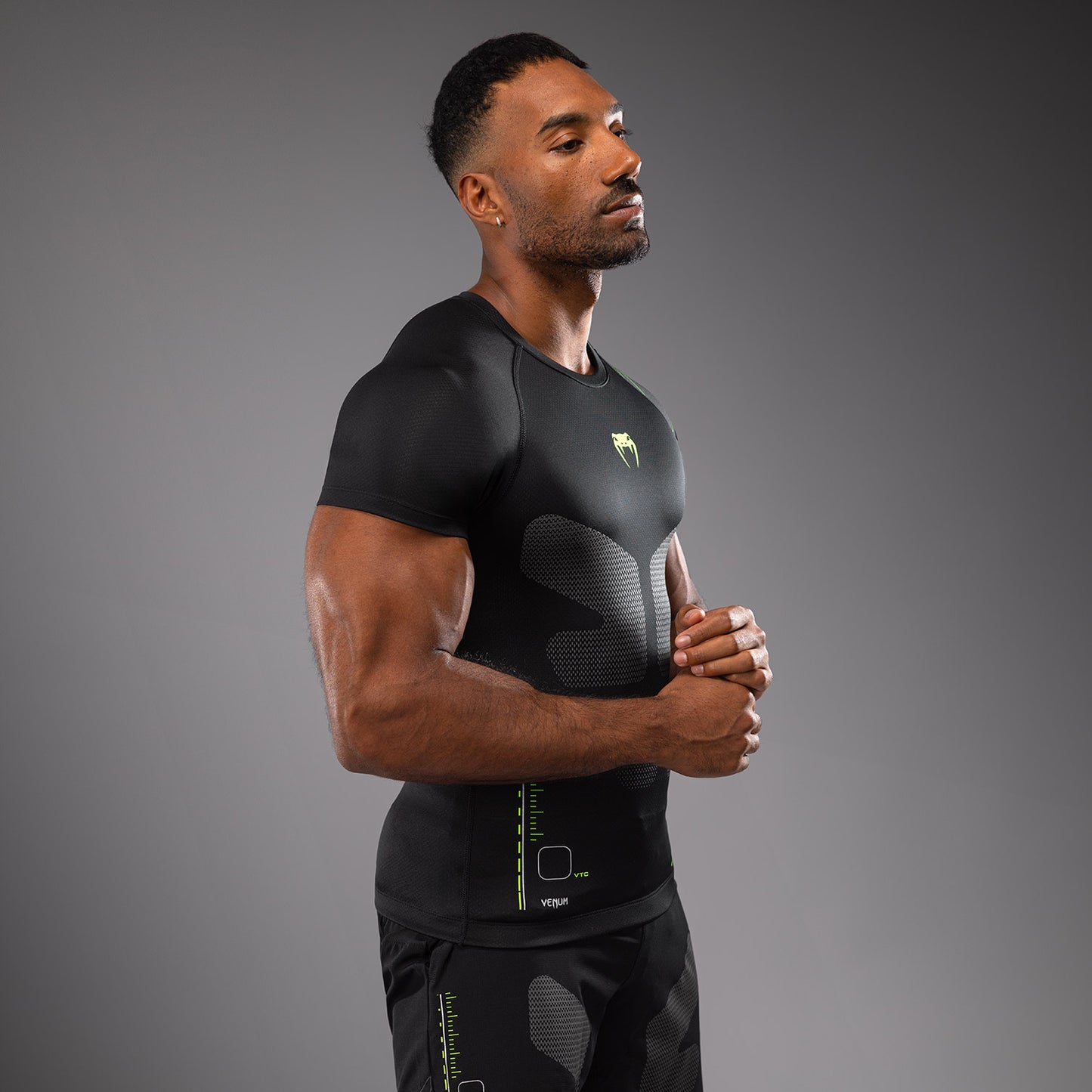 Venum Training Camp 4.0 Short Sleeve Rashguard - Black/Neon Green
