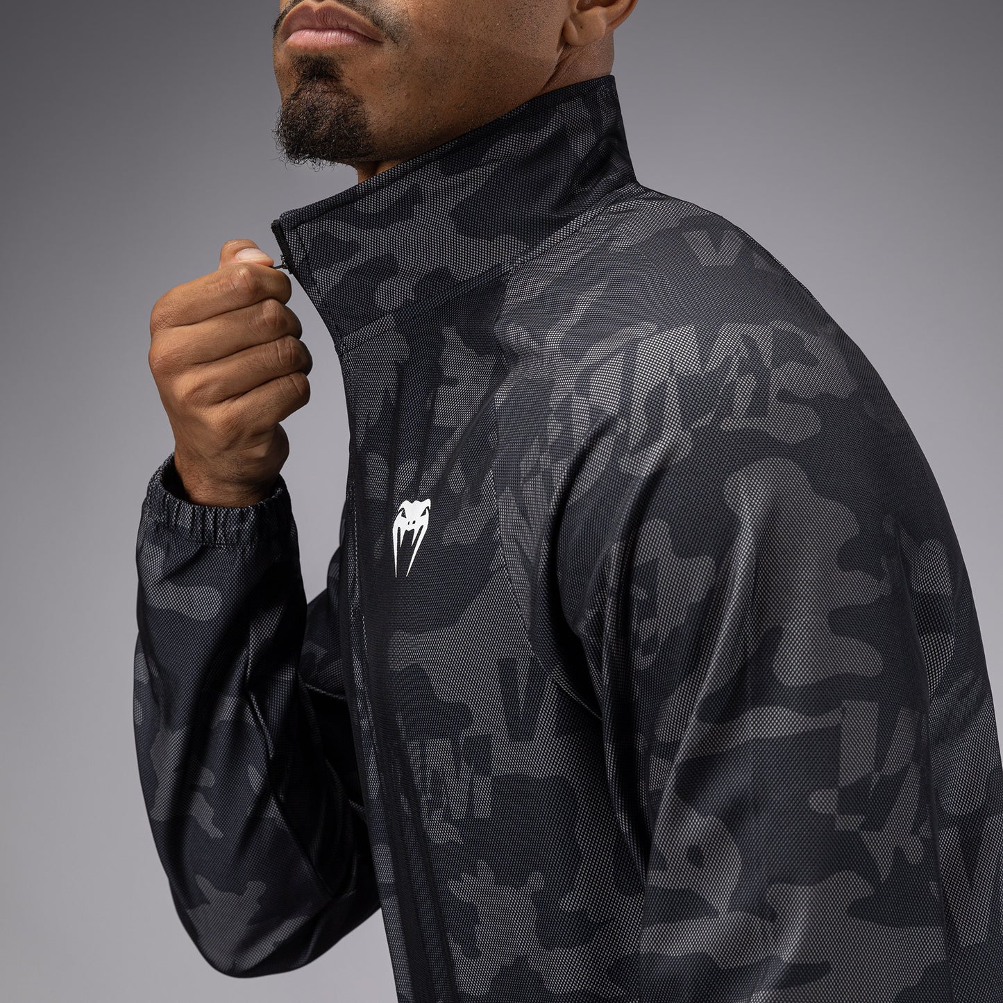 Venum Trooper Men's Half-Zip Jacket - Black/Dark Charcoal