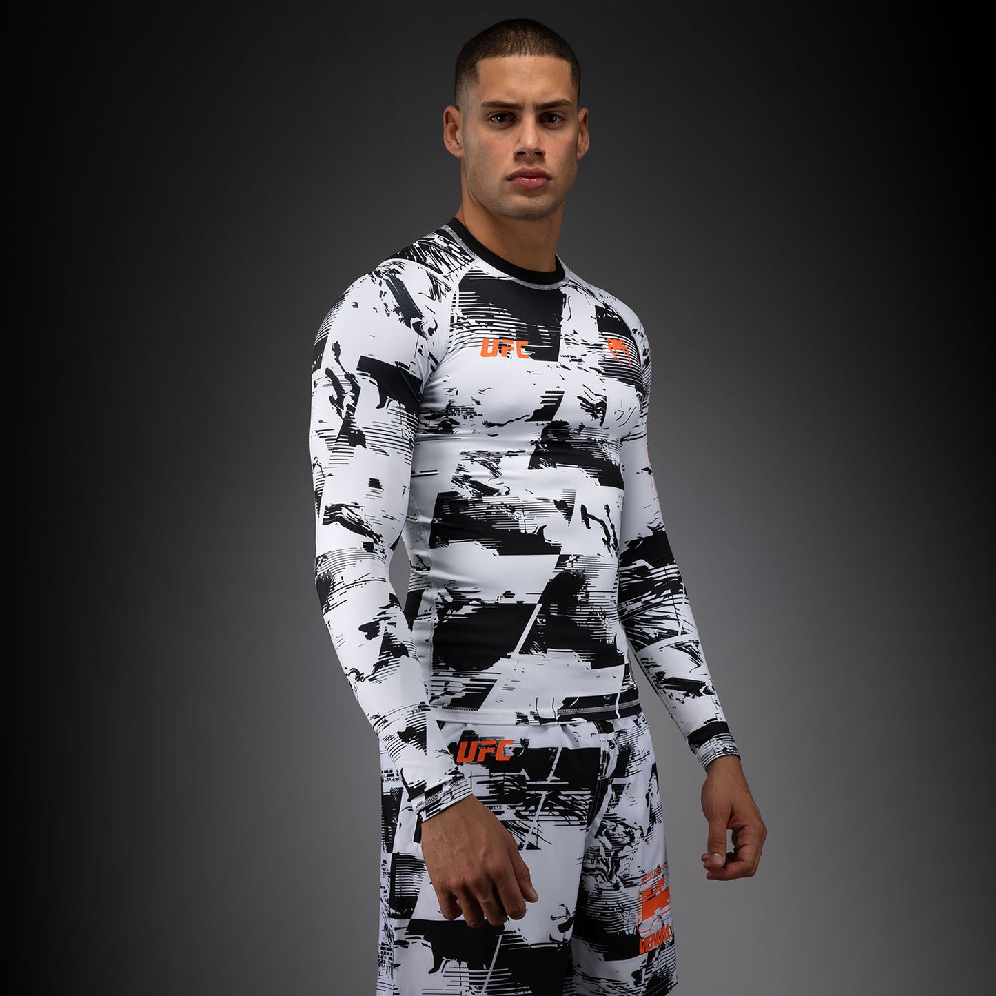 Men's UFC Zenith by Venum White Authentic Fight Week Performance Long Sleeve Rashguard