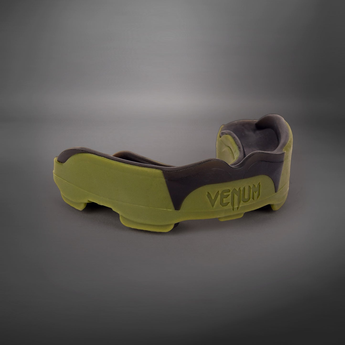 Venum Predator Mouthguard – Black/Kaki