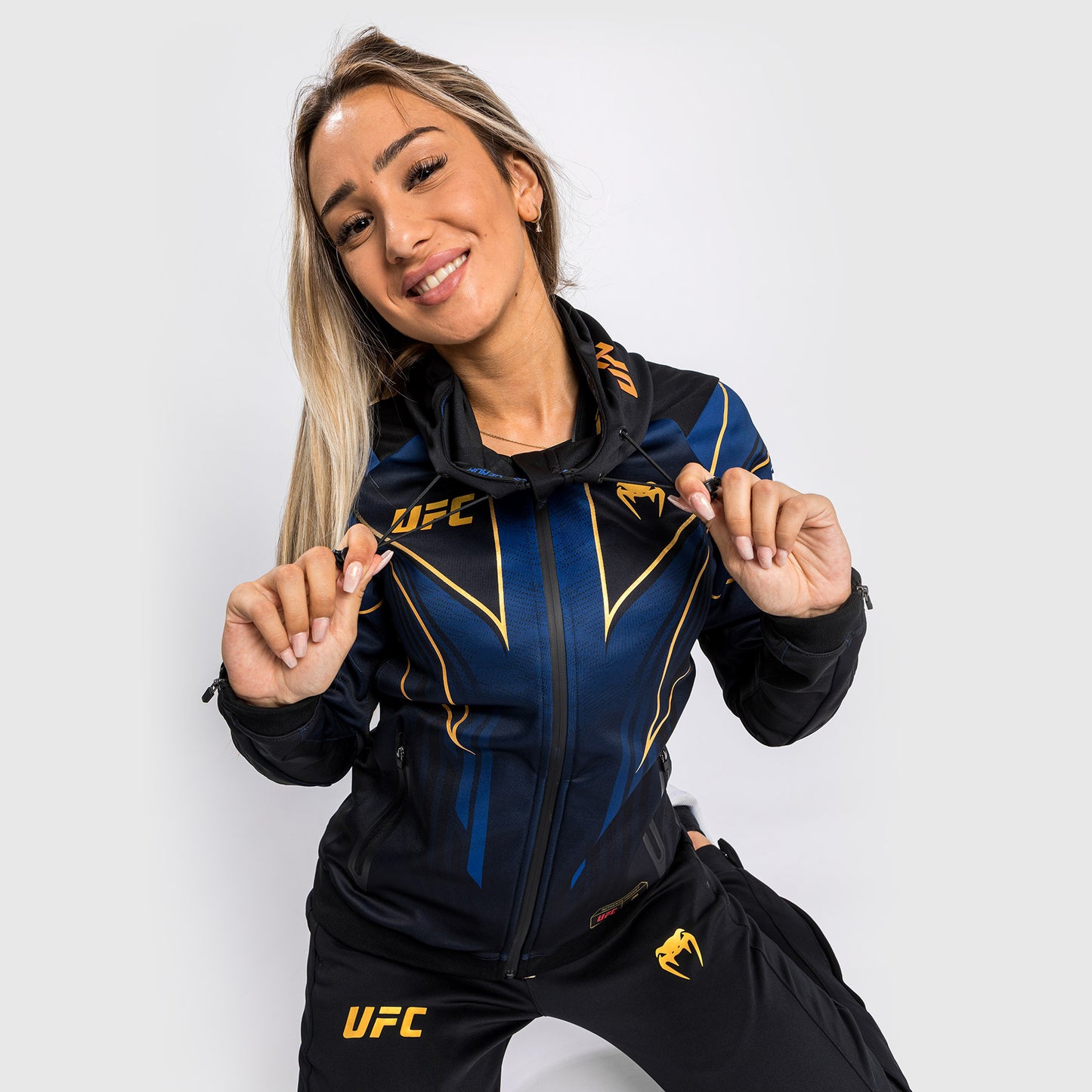 Ufc Authentic Fight Night 2.0 Kit By Venum Women's Walkout Hoodie - Midnight Edition - Champion