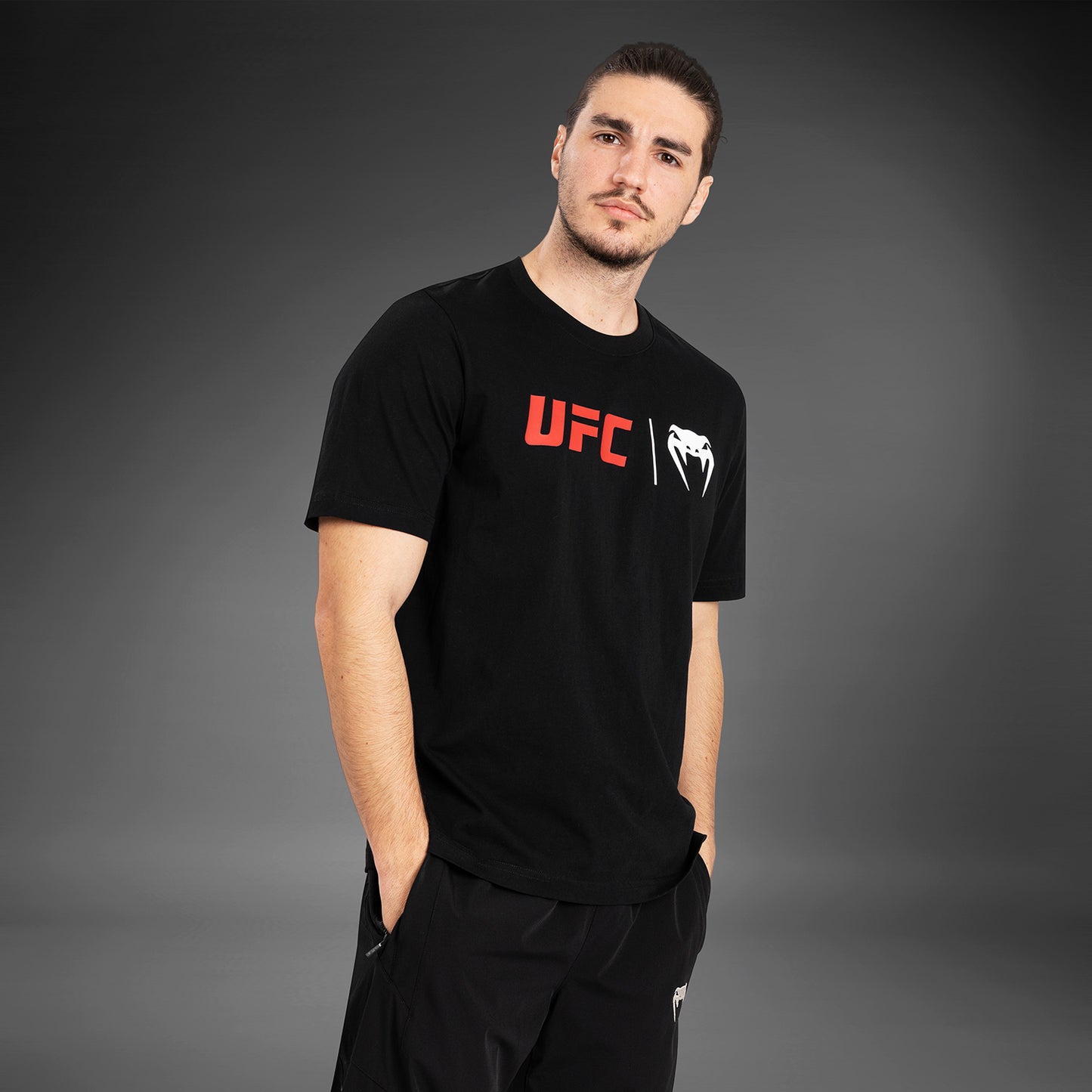 UFC Venum Classic T-Shirt - Black/Red