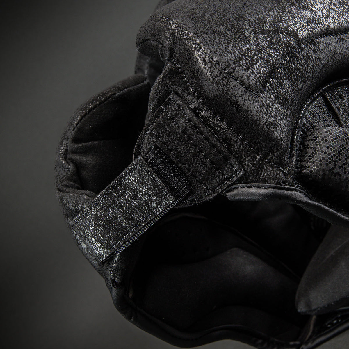 Venum Stone 2.0 Headgear Black