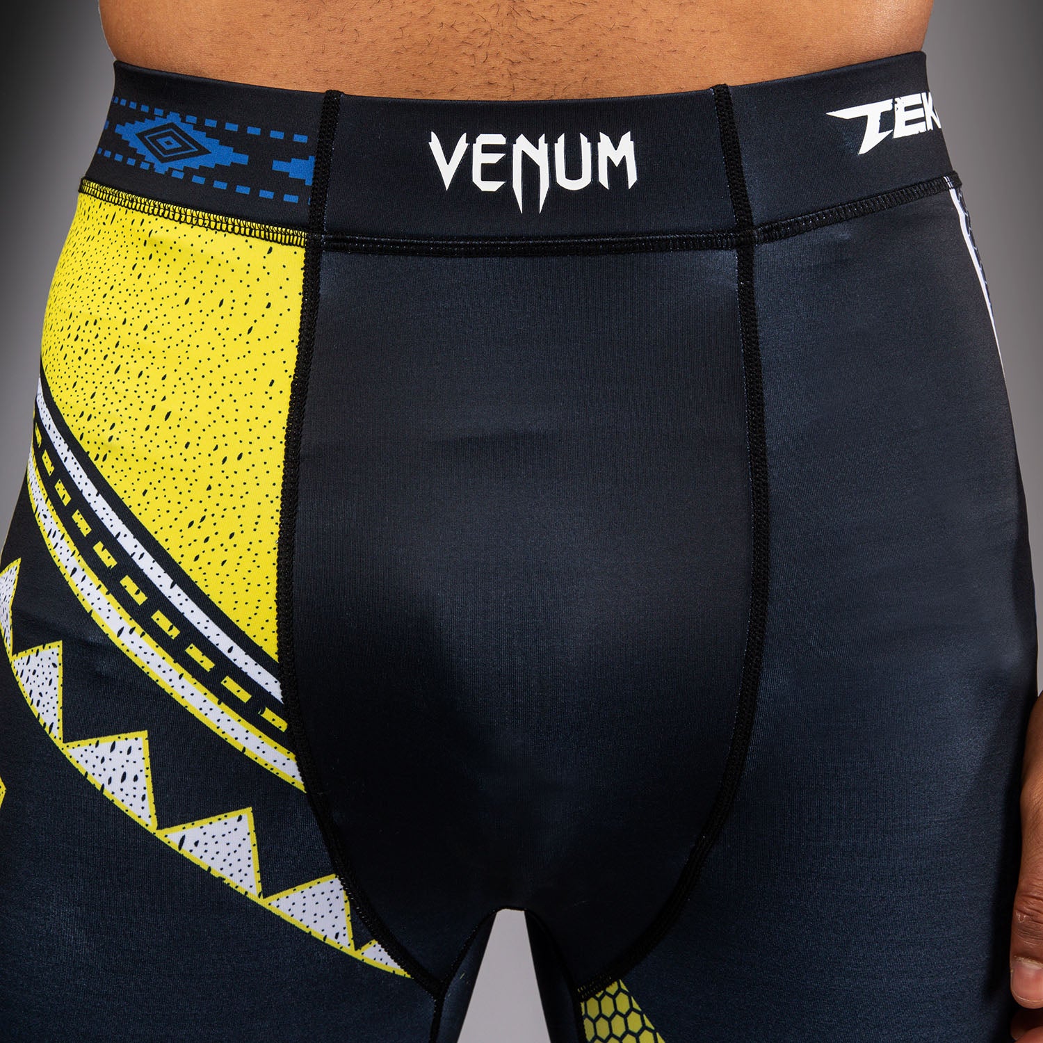 Venum x TEKKEN 8 Spats - King - Black/Yellow - Venum Asia