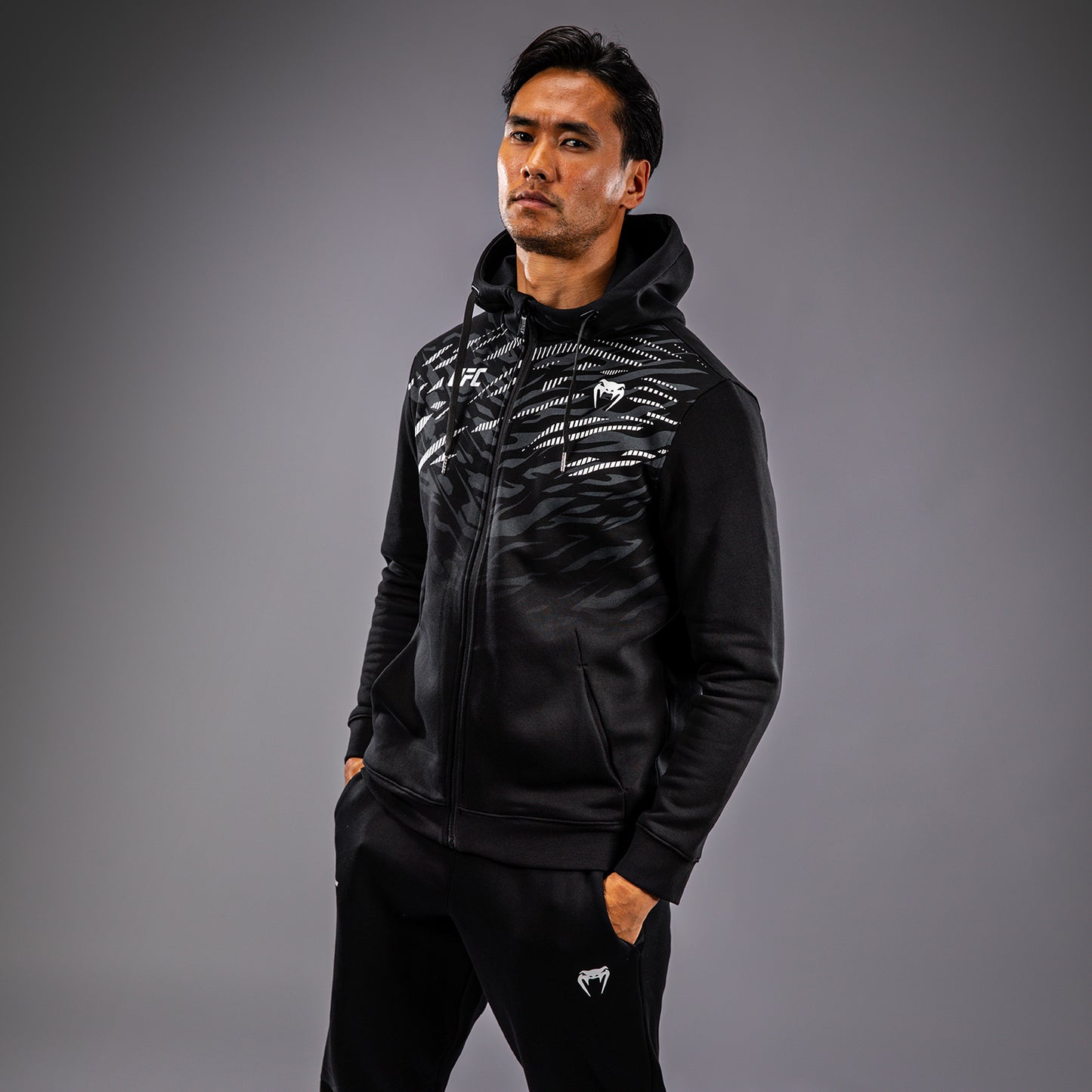 UFC Fusion by Venum Men’s Replica Zip Hoodie - Black