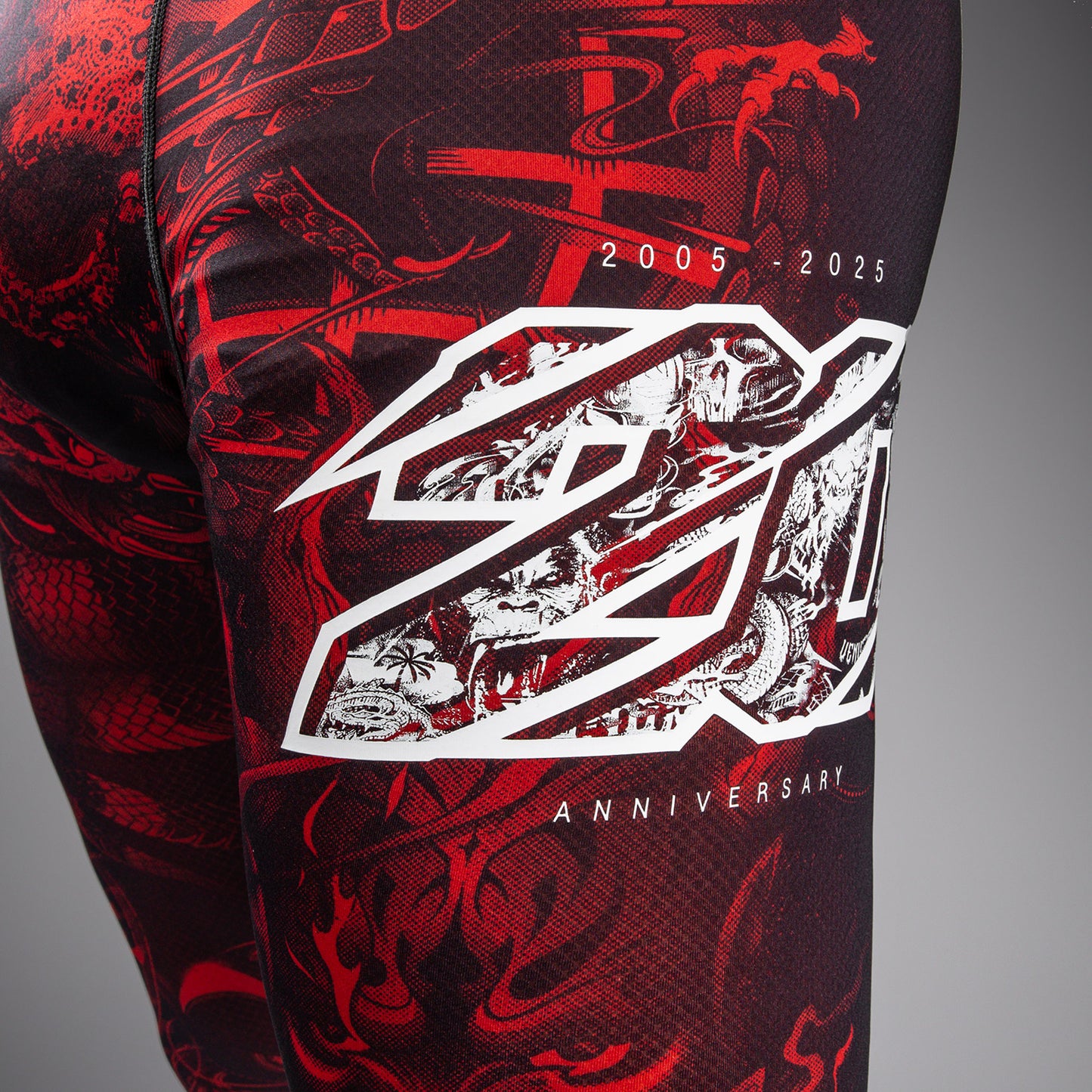 Venum 20th Anniversary Spats - Black/Red