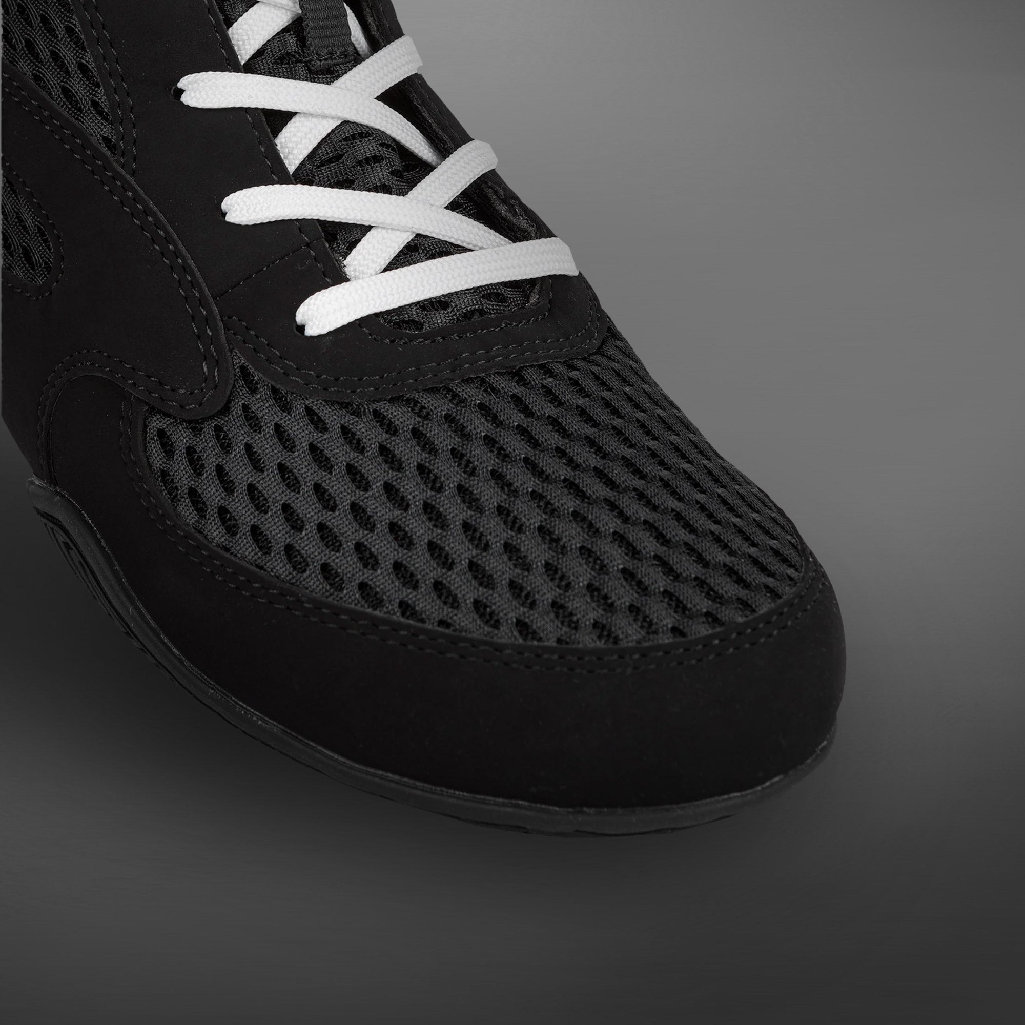 Venum Contender Boxing Shoes - Black/White - Venum Asia