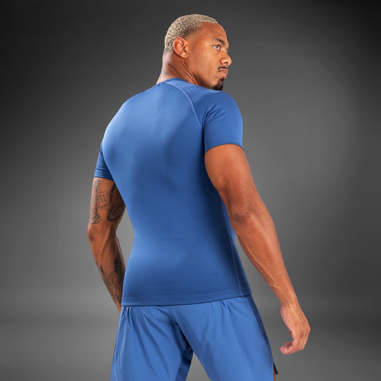 Venum Contender Men’s Short Sleeve Rashguard - Blue