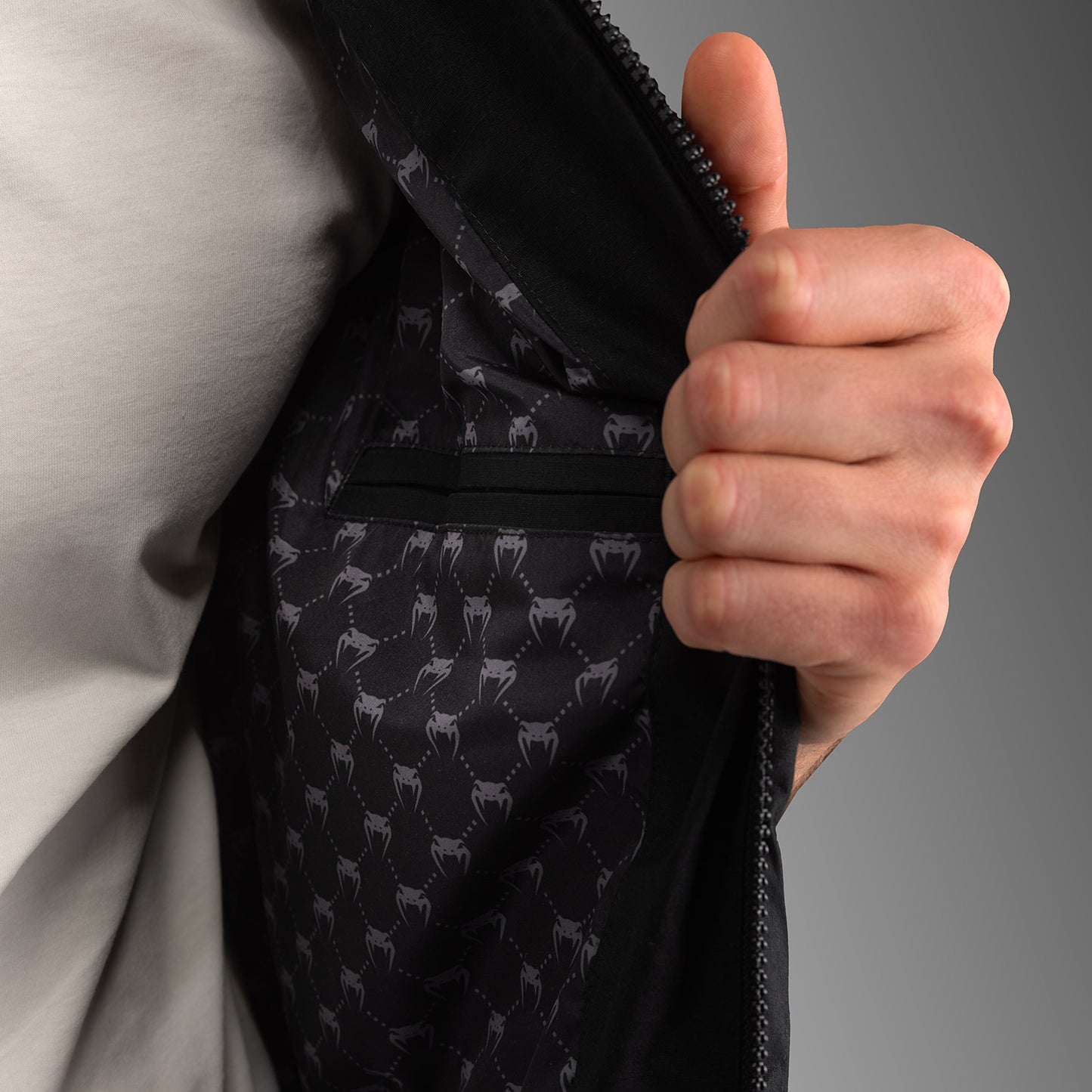 Venum Attack Urban Gi Down Vest - Black