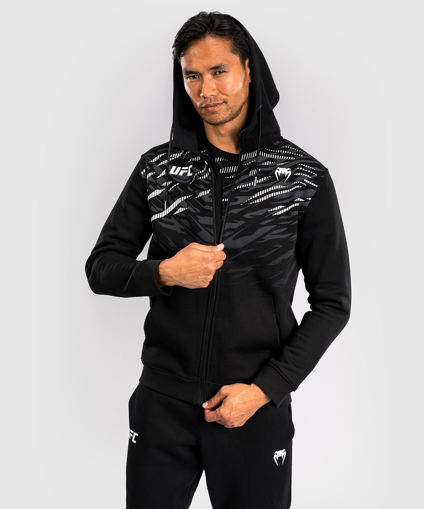 UFC Fusion by Venum Men’s Replica Zip Hoodie - Black