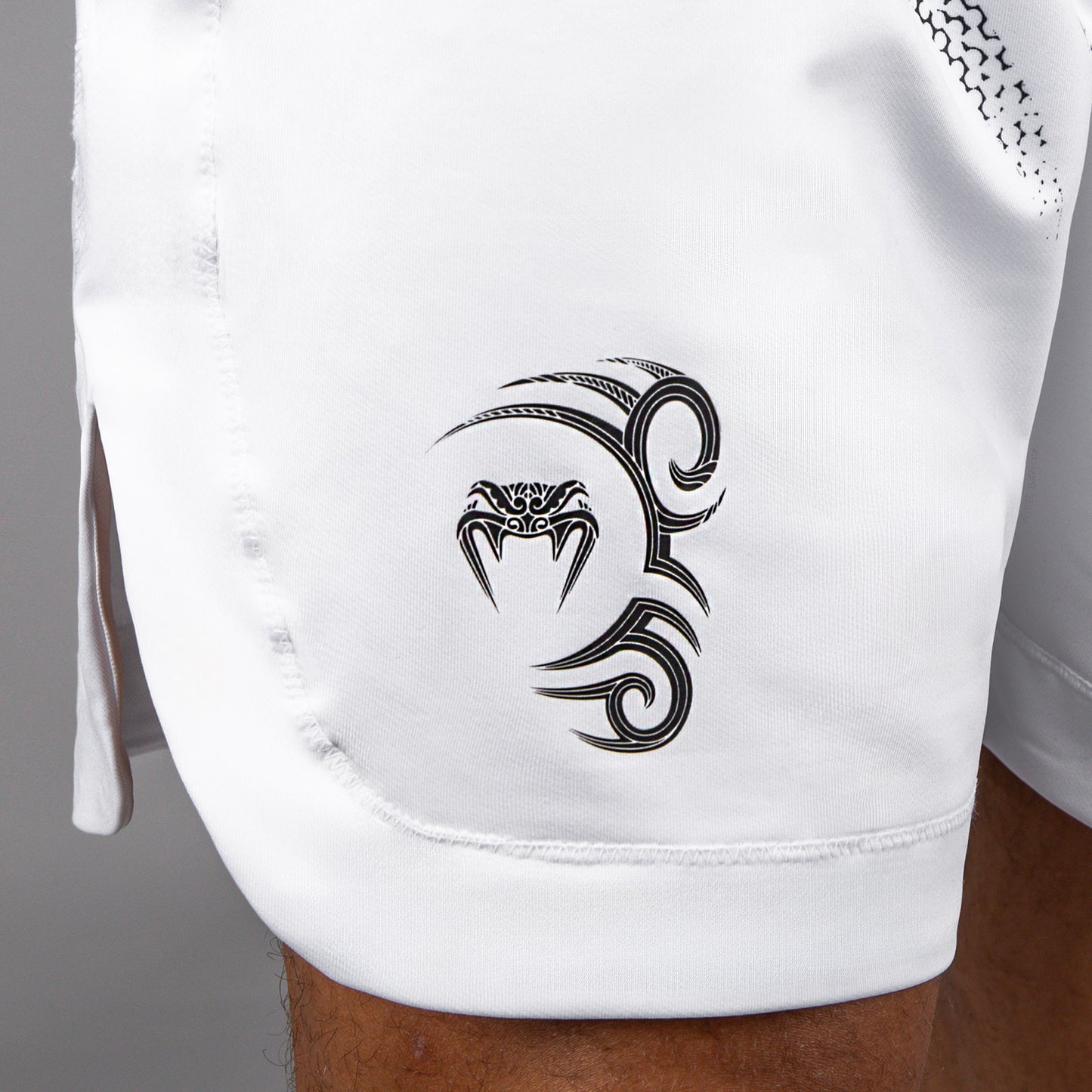 Venum x Mike Tyson Tiger Boxing Shorts - Optical White/Deep Black