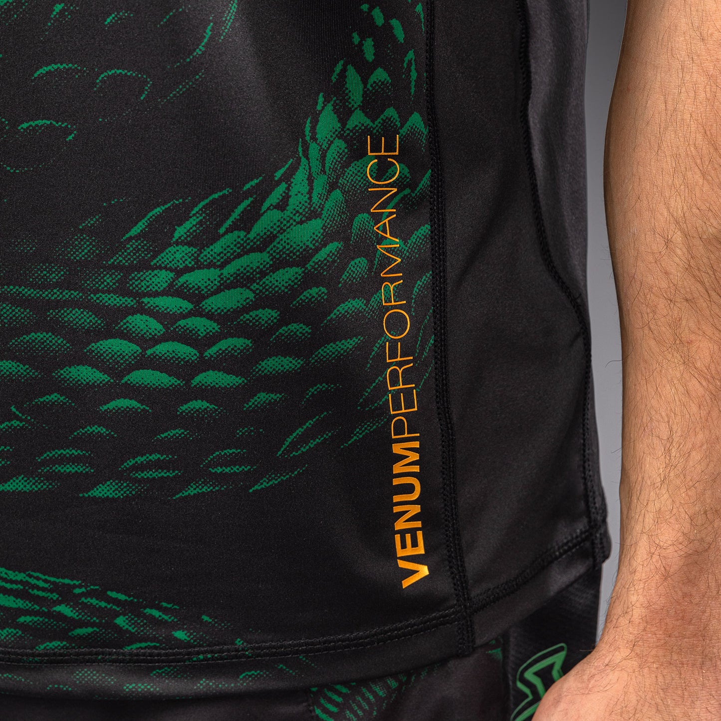 Venum Matupa Dry Tech T-Shirt - Black/Green/Gold