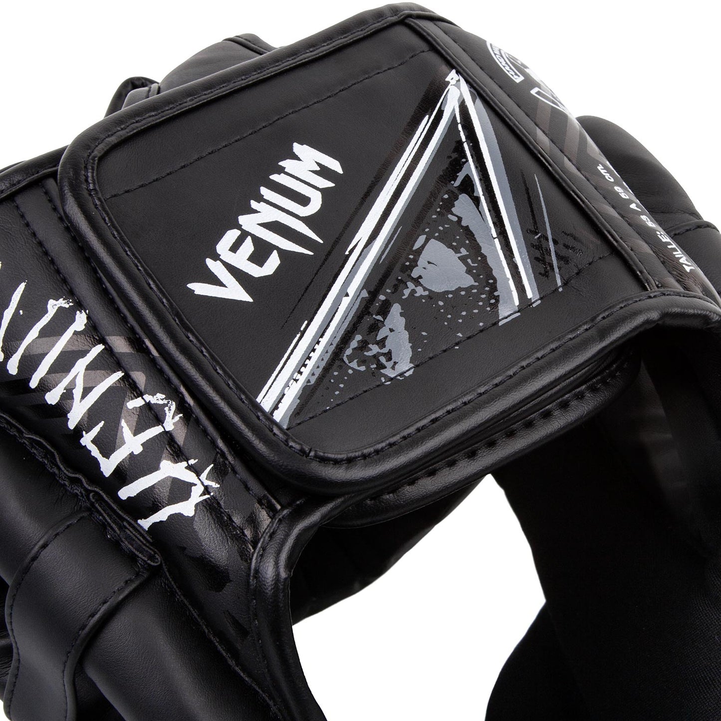 Venum Gladiator 3.0 Headgear - Black/White