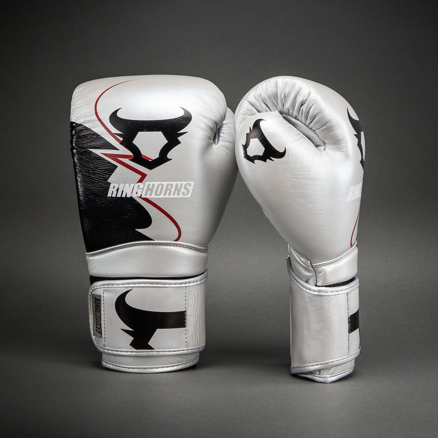 Venum Ringhorns Charger Boxing Gloves - Silver/Black