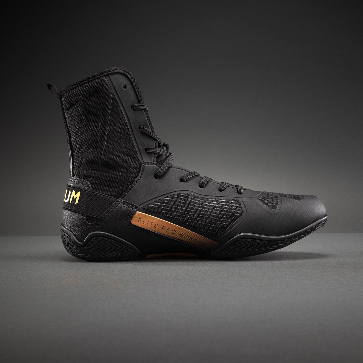 Venum Elite Neo Boxing Shoes - Black/Gold