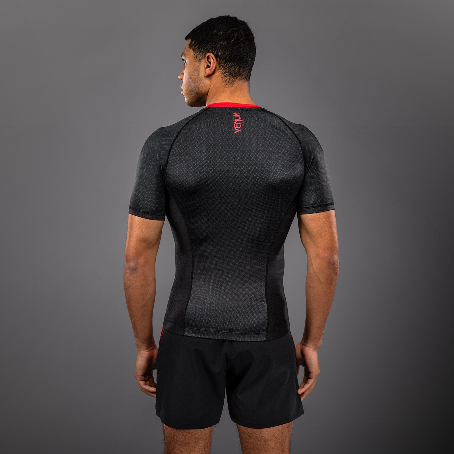 Venum x Roger Gracie Signature 半袖ラッシュガード - ブラック