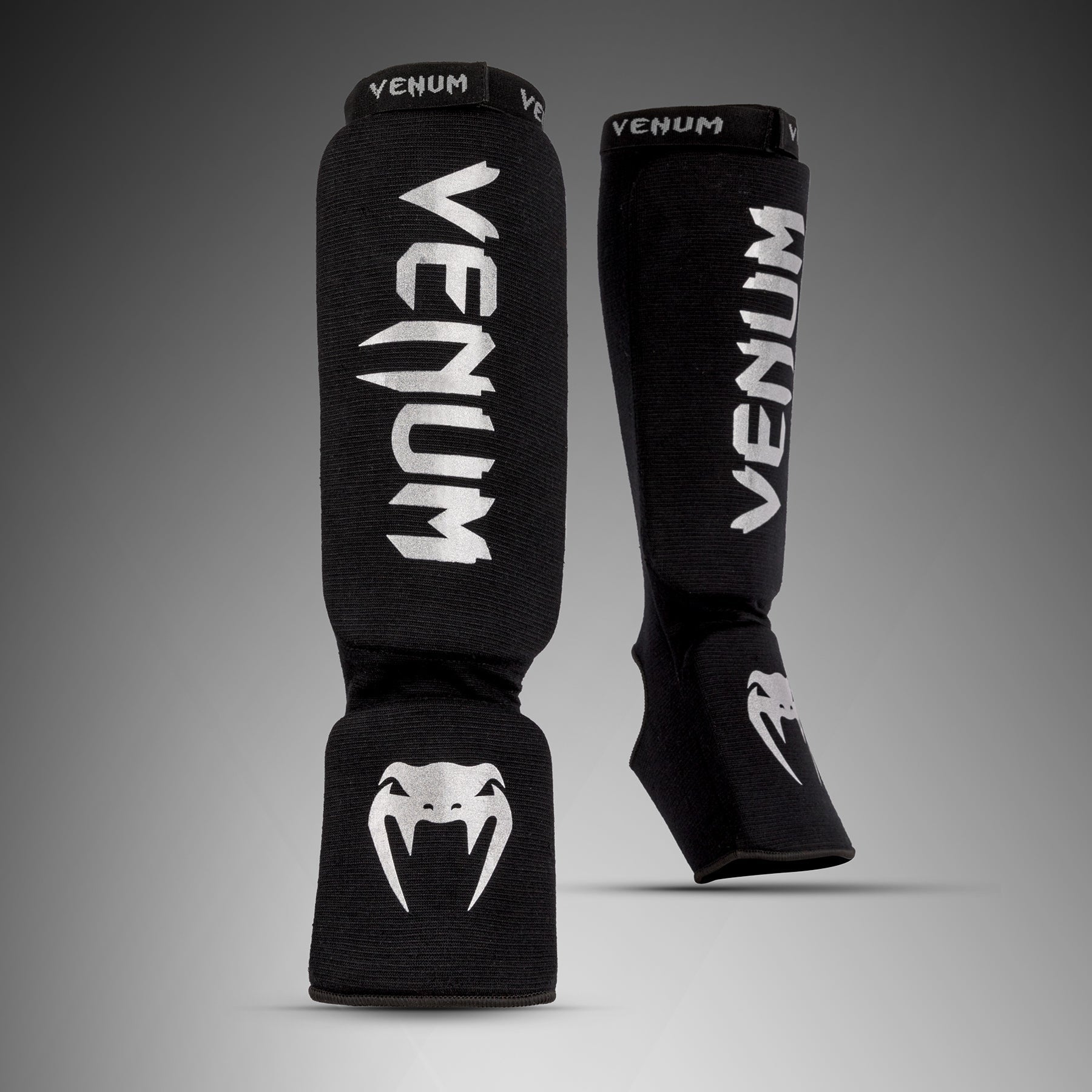 Venum Kontact シンガード - ブラック/シルバー - Venum Asia