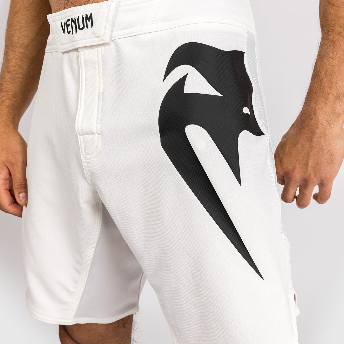 Venum Light 5.0 Fight Shorts - White/Black