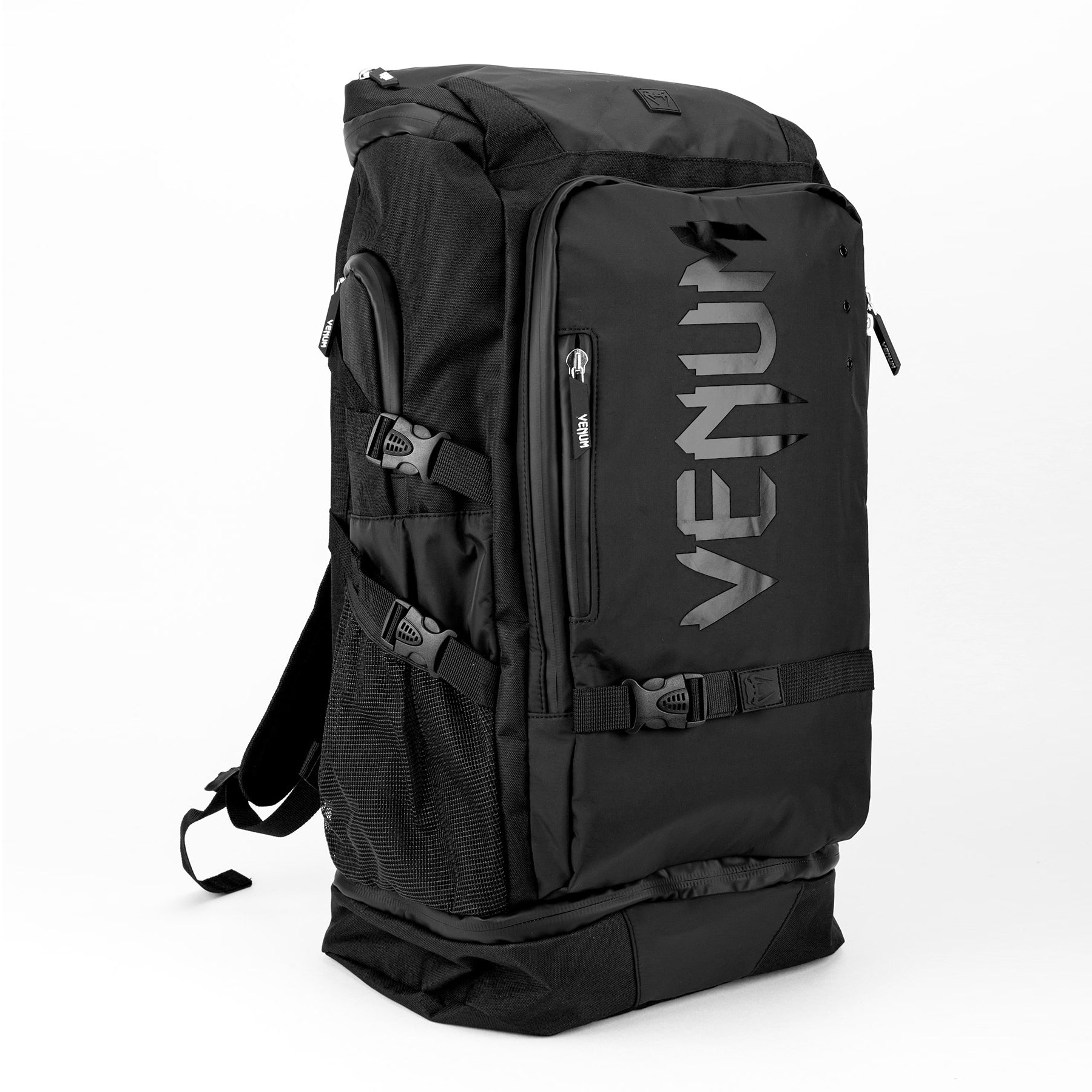 Venum VENUM CHALLENGER PRO EVO BACKPACK - Rugzak - black/gold-colored/zwart Venum VENUM CHALLENGER PRO EVO BACKPACK - Rugzak - black/gold-colored/zwart