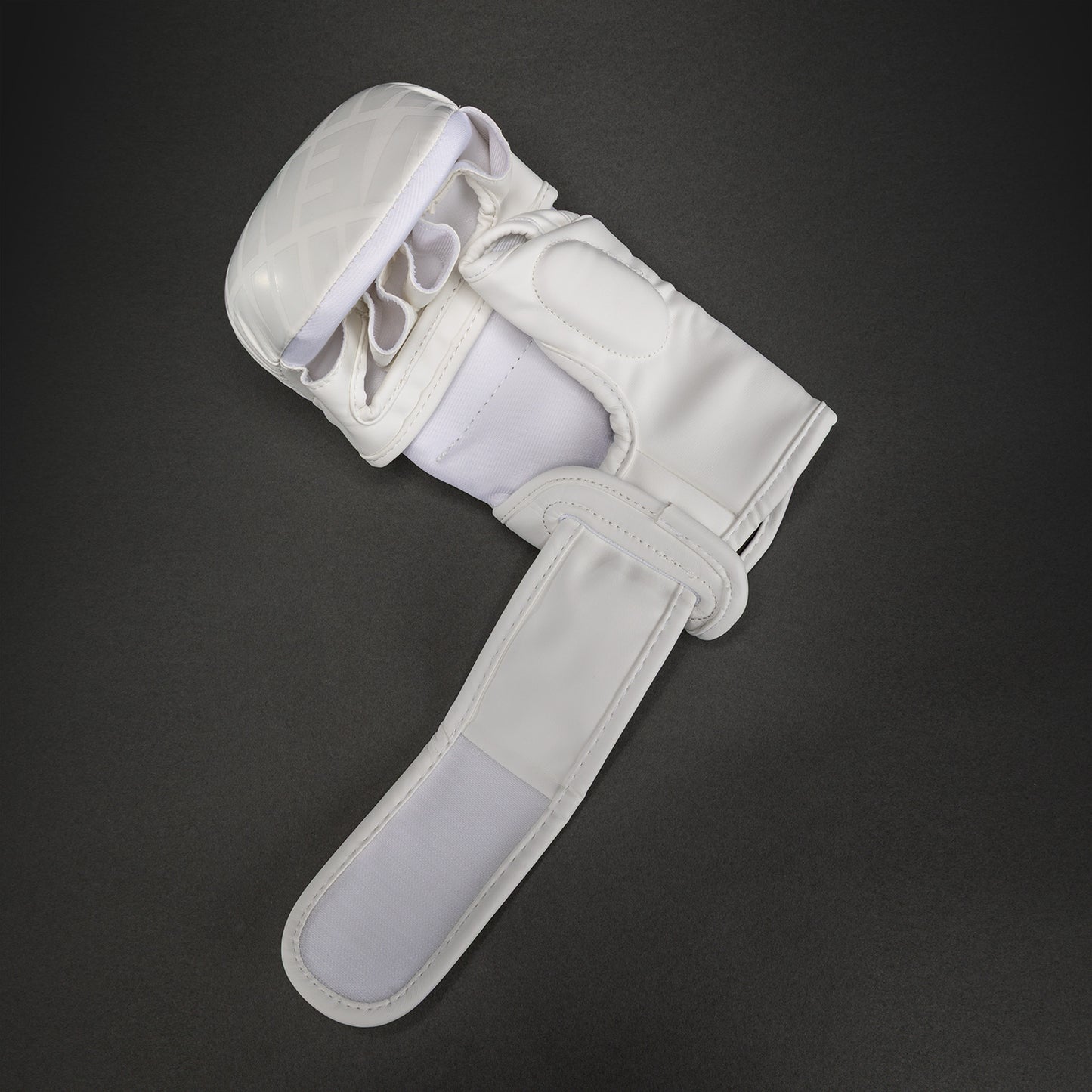 Venum Contender 1.5 XT 3D Sparring Gloves - White/Gold