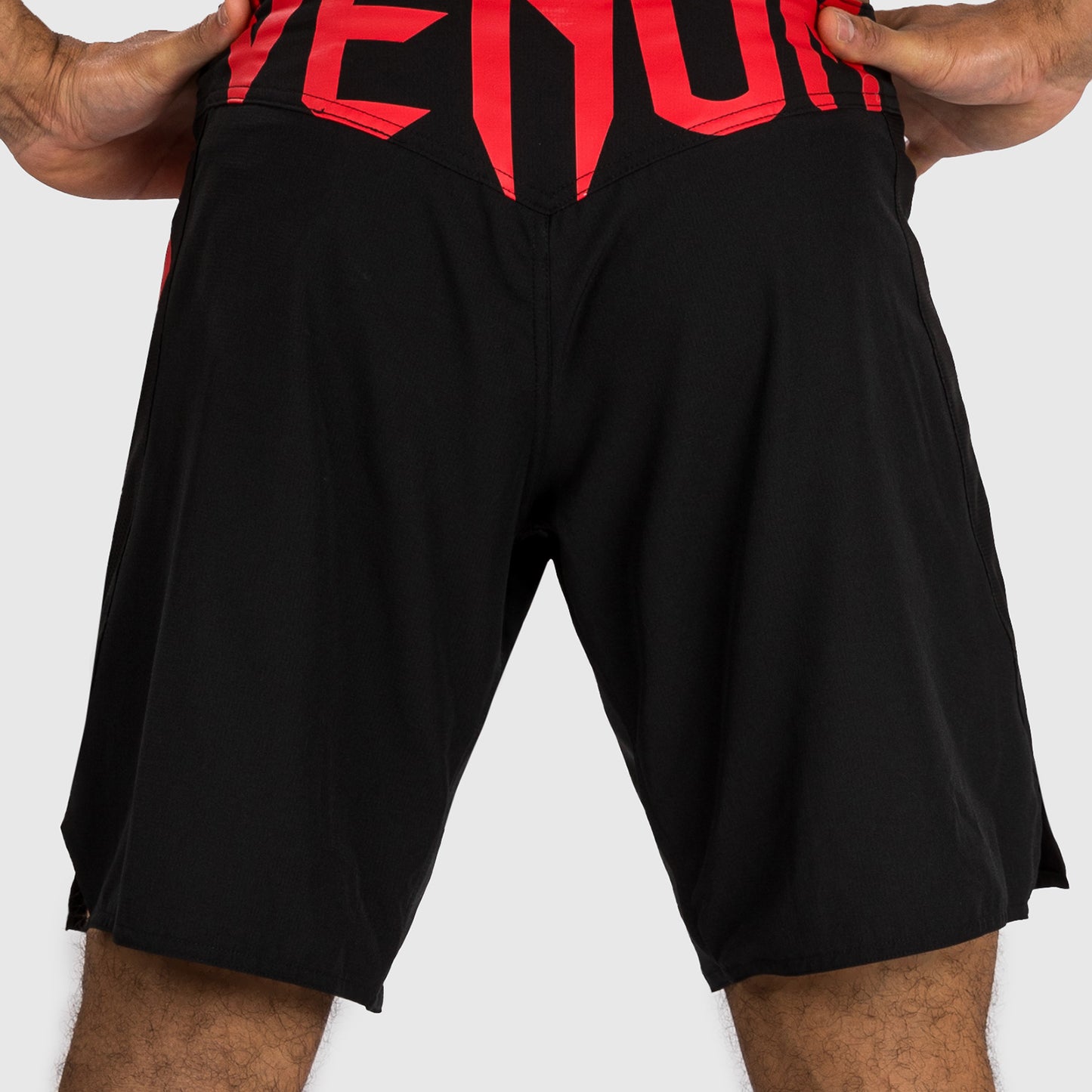 Venum Light 5.0 Fighshorts - Black/Red