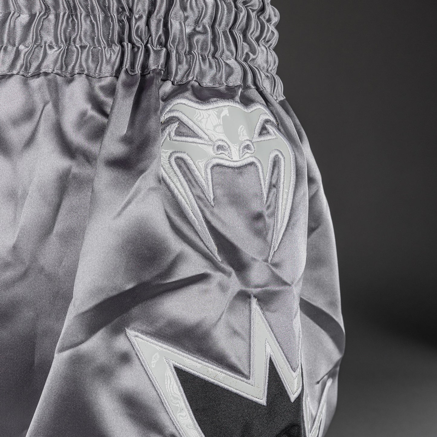 Venum Inferno 2.0 Muay Thai Shorts - Grey/Black