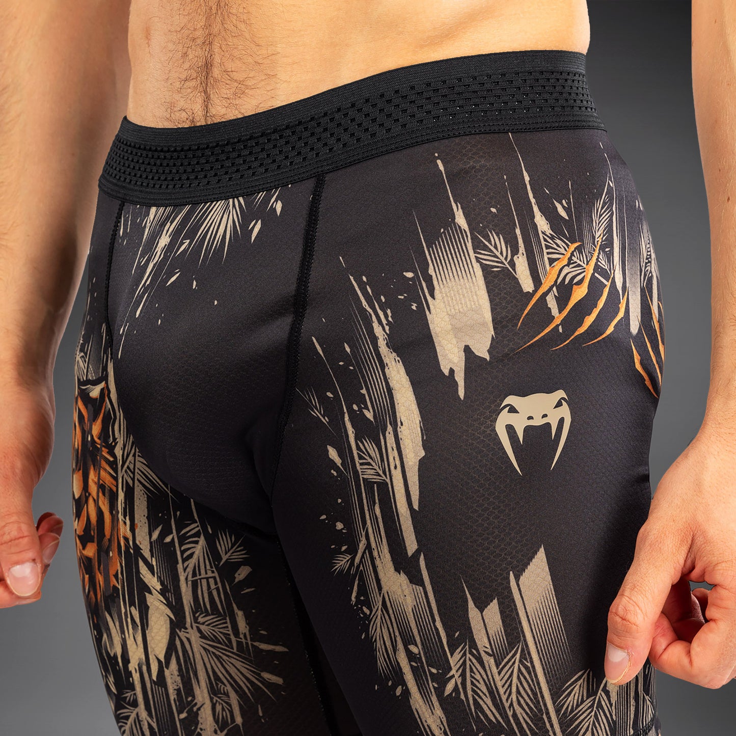 Venum Tiger Men's Vale Tudo - Black/Neon Orange