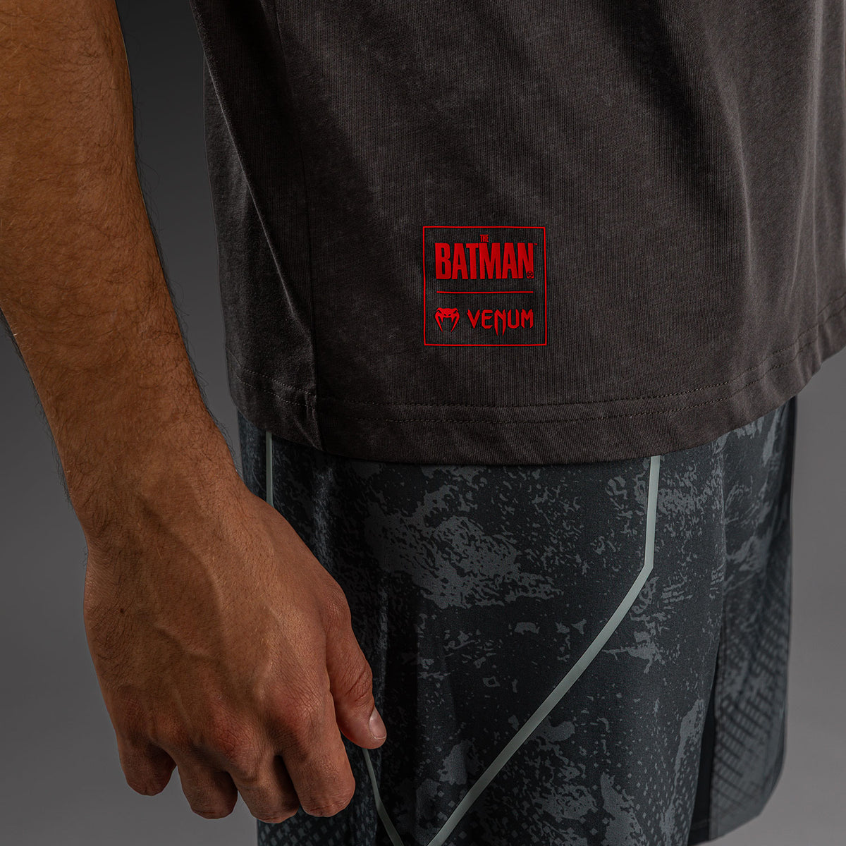 Venum x Batman Cotton T-Shirt - Grey/Black/Red